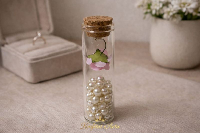 Tub Qelqi Transparent me Tape, Konfete Minimaliste dhe e Personalizuar nga KONFETAT E ARTA, si behet personalizimi me lazer, cfare konfeta zgjidhen per fejesa, modele kartolinash romantike 2026, ide per sete simbolike martese